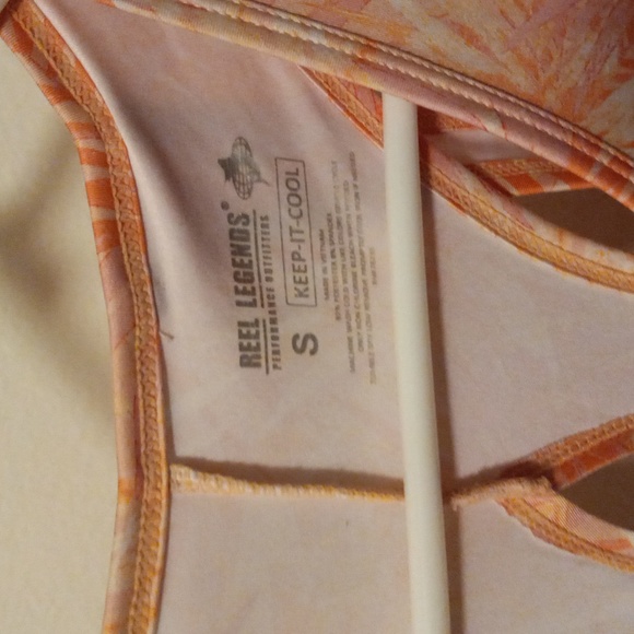 Dress keep it cool material, so adorable on. DRYS SO FAST IF GET WET...… - Picture 2 of 3